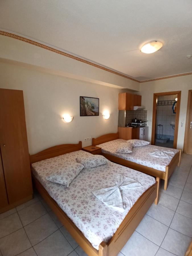 Olympiakí Aktí Villa Cosmos Inn מראה חיצוני תמונה