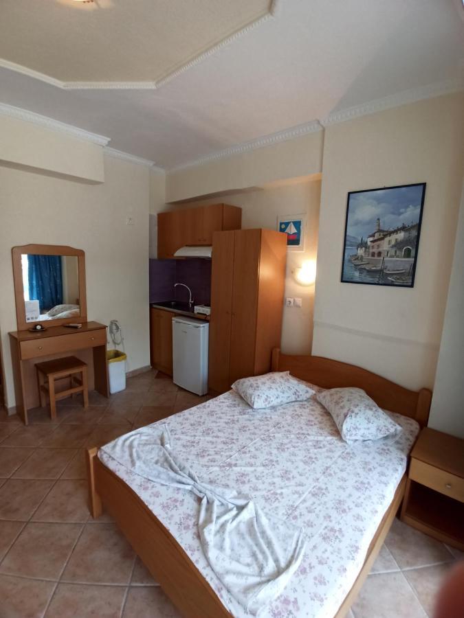 Olympiakí Aktí Villa Cosmos Inn מראה חיצוני תמונה