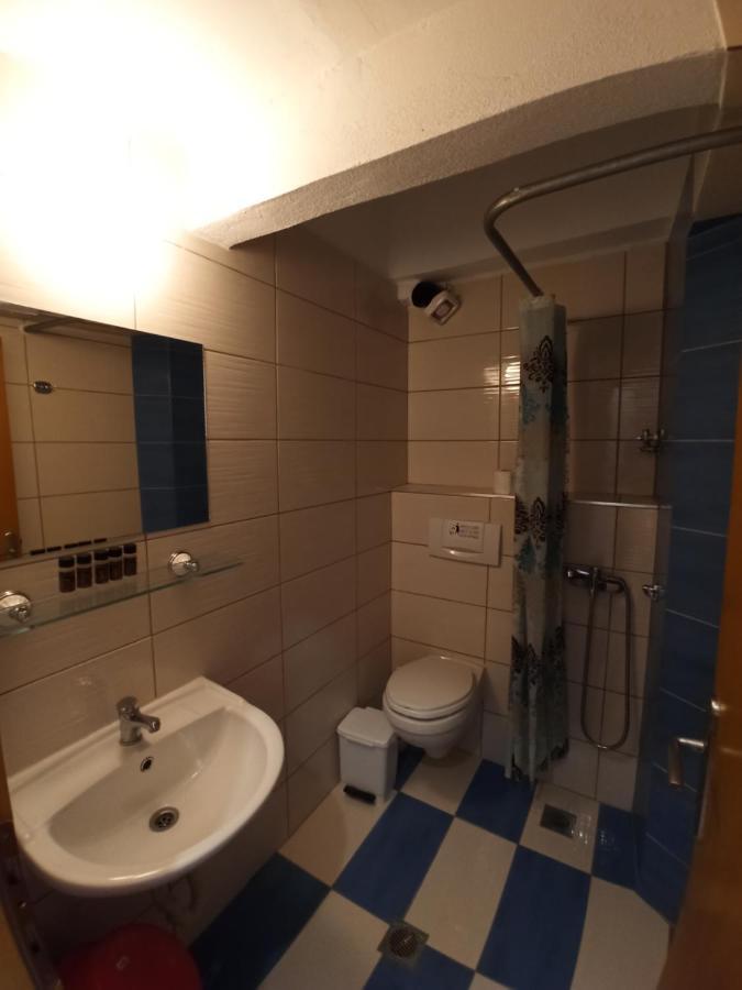Olympiakí Aktí Villa Cosmos Inn מראה חיצוני תמונה