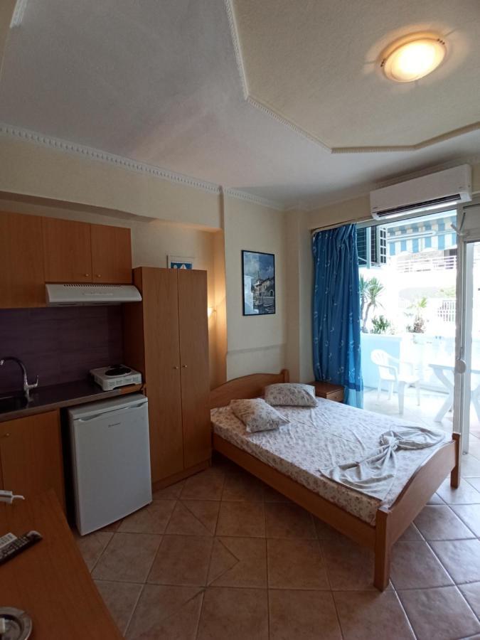 Olympiakí Aktí Villa Cosmos Inn מראה חיצוני תמונה