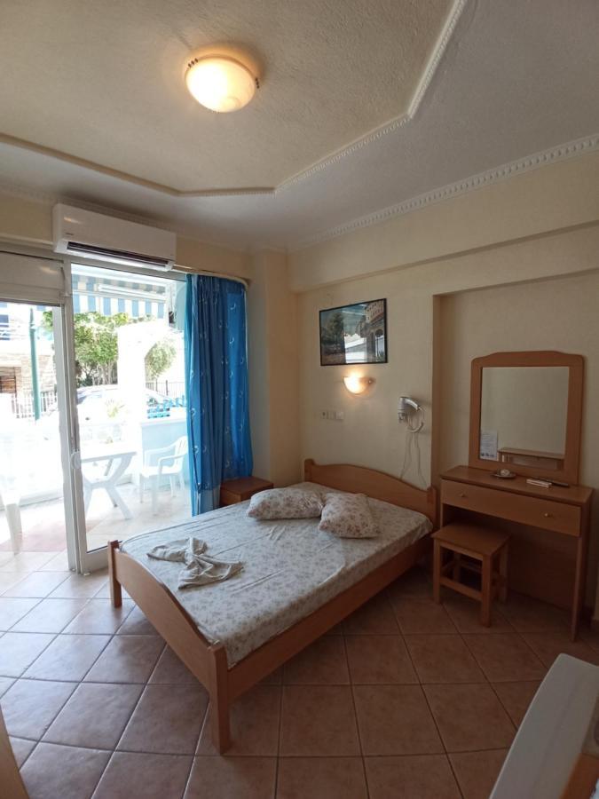Olympiakí Aktí Villa Cosmos Inn מראה חיצוני תמונה