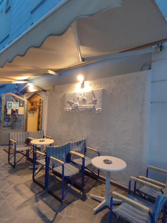 Olympiakí Aktí Villa Cosmos Inn מראה חיצוני תמונה